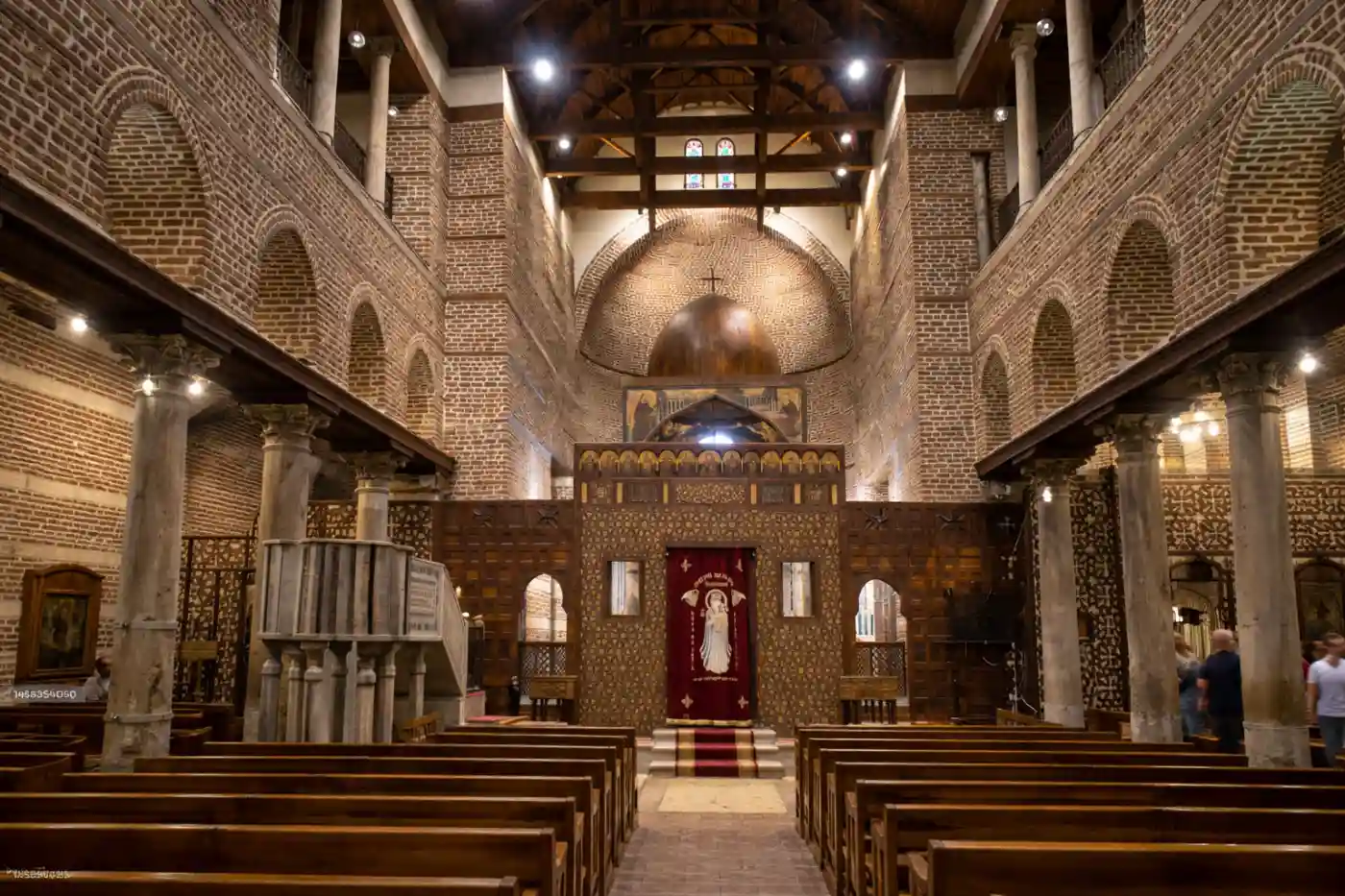 The-Hanging-Church-in-Cairo