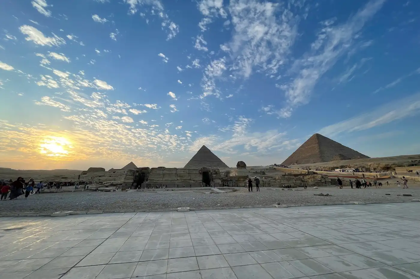 is-egypt-safe-for-tourists-pyramids-giza-travel-safety