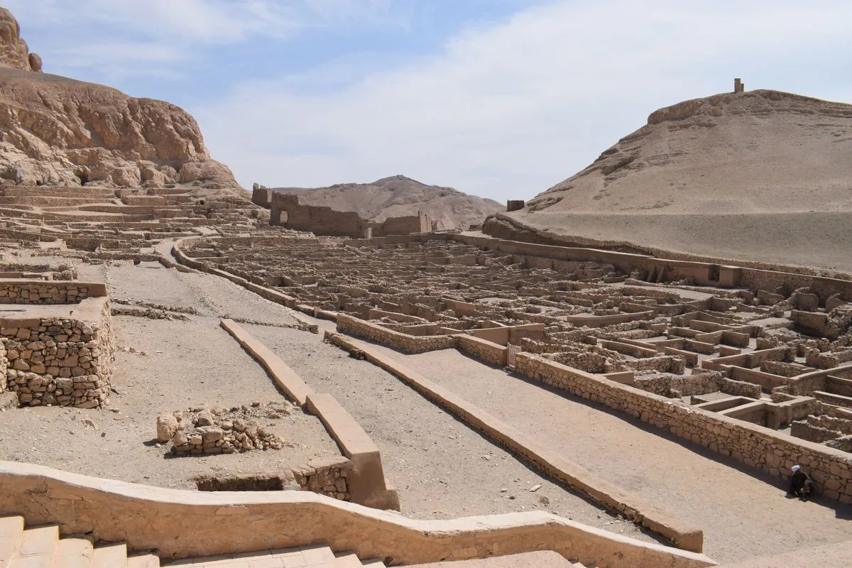 Deir el-Medina - ruins of the workers village