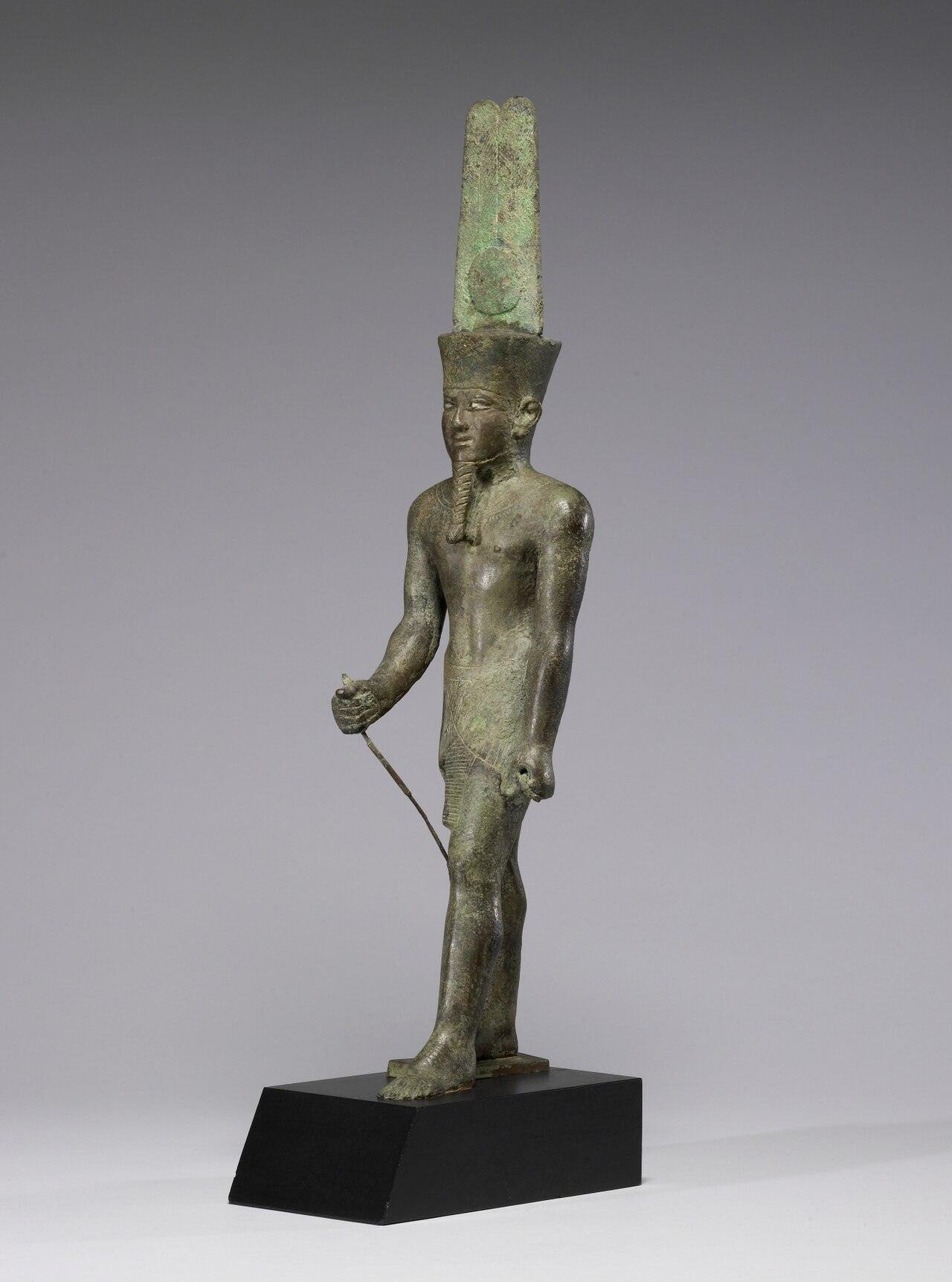 Ra Amun-Re ancient Egyptian sun god statue