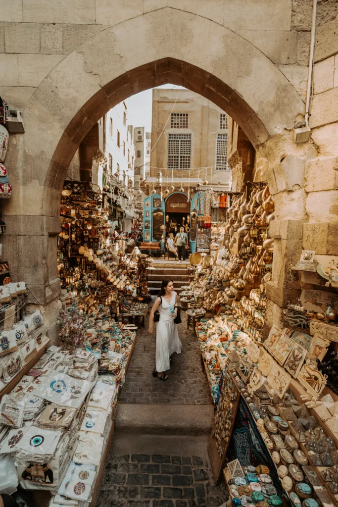 2 Day Trip to Cairo from Hurghada: Pyramids, GEM & Old Cairo