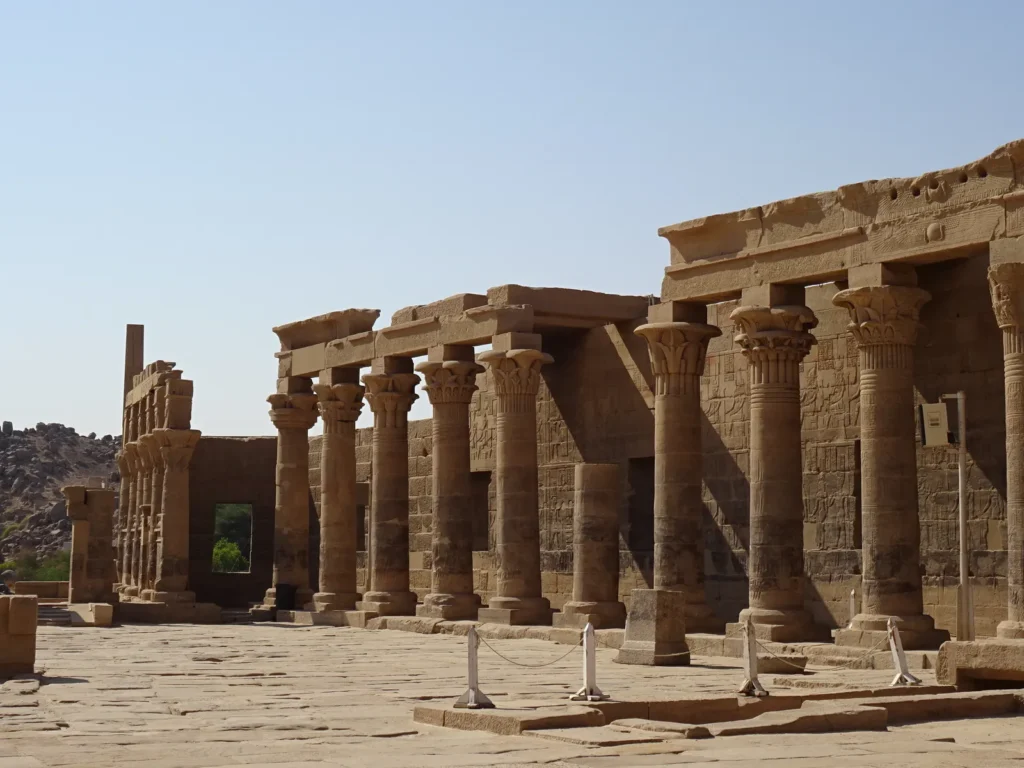 Dahabiya Cruise Luxor to Aswan 5 Days of Private Sailing