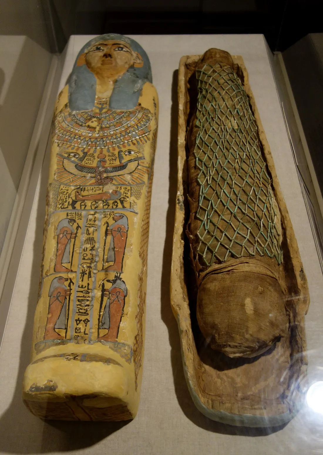 Ancient Egyptian mummy and sarcophagus facts
