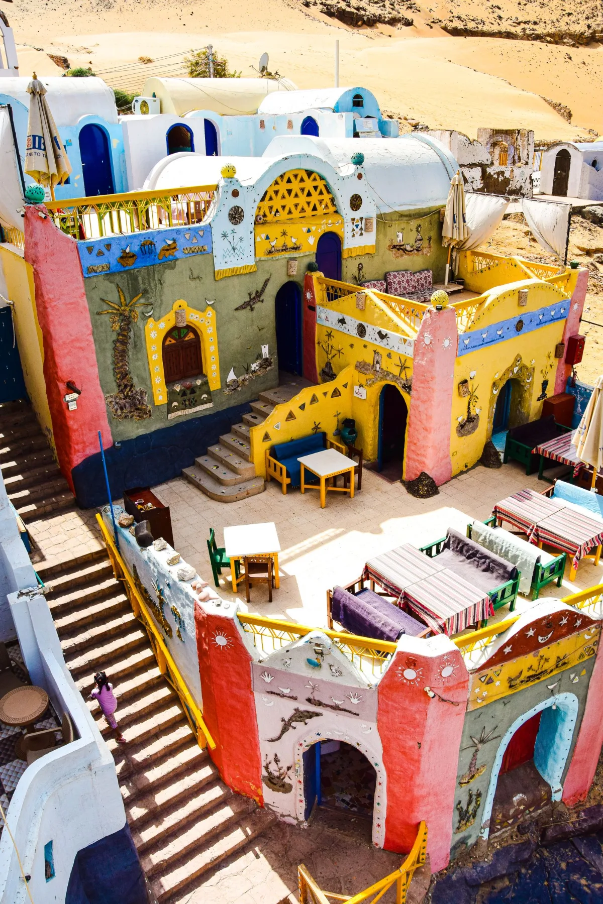 Nubian village Aswan painted street