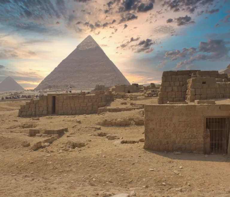 Things to do in Egypt - Pyramids of Giza