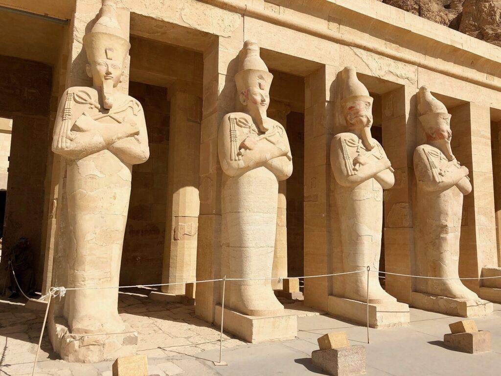 Valley of the Kings Tour: Private Day Trip with an Egyptologist