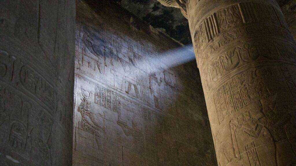 Dahabiya Nile Cruise: 6 Nights Luxor to Aswan Under Sail