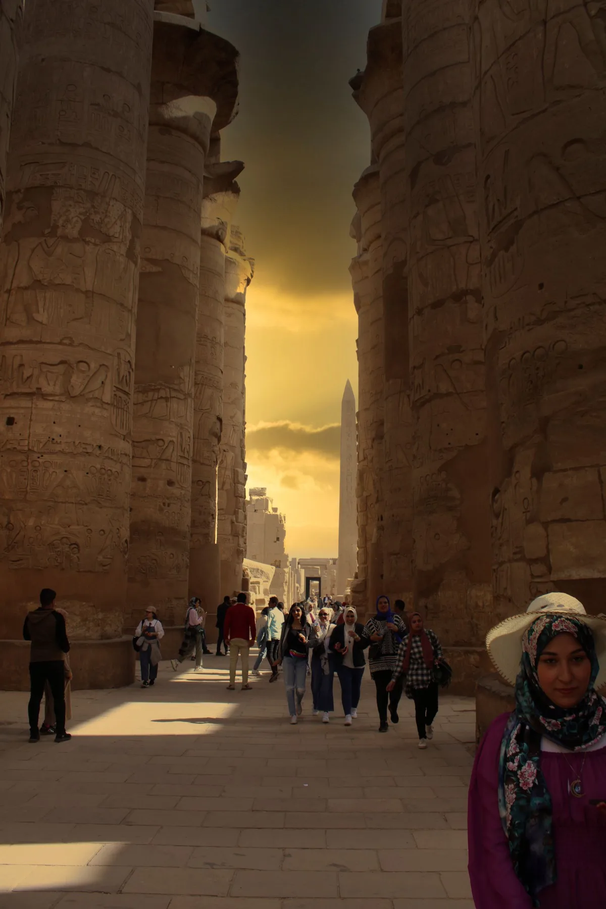 What to wear in Egypt - visiting a temple modestly dressed