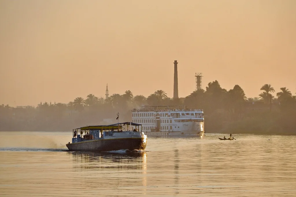Misty Nile morning near Luxor on an affordable Christmas vacation - cheap christmas vacations