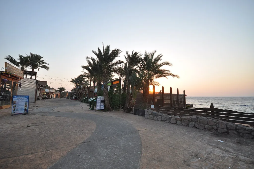 Red Sea promenade at sunrise, a warm pick for the best Christmas vacations