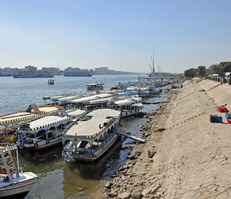 Luxor Nile shore, one of the best places to go during Christmas