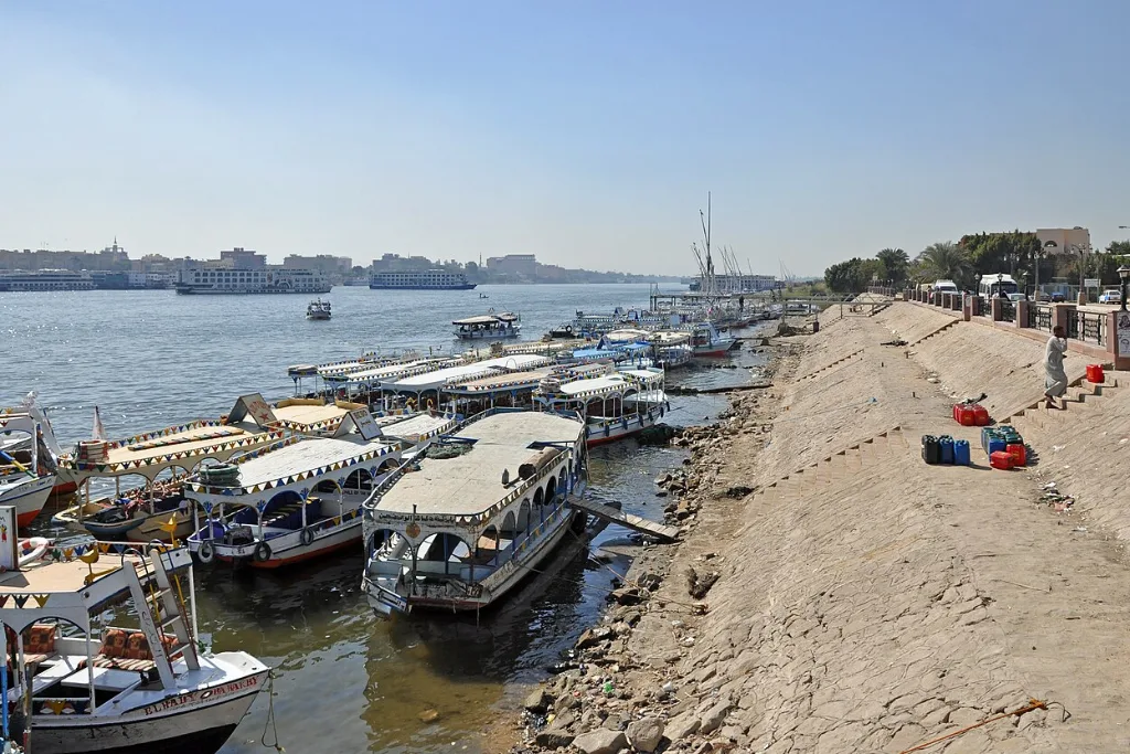Luxor Nile shore, one of the best places to go during Christmas