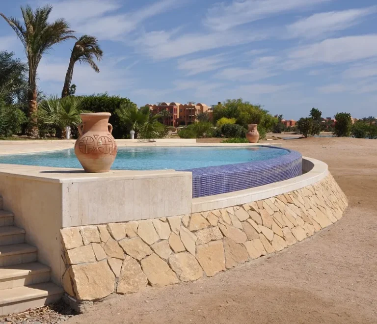 El Gouna lagoon terrace, a relaxed option for Christmas break vacations